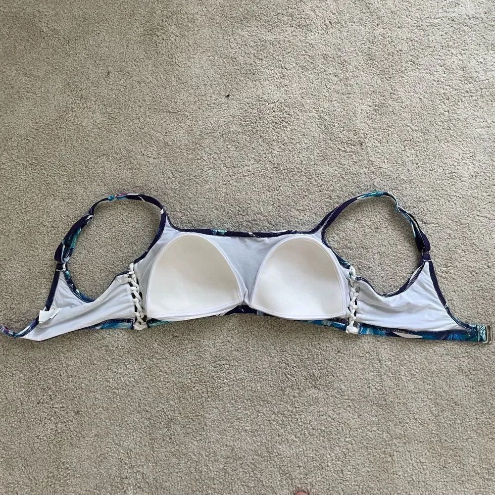 Colorful Bikini top  - Picture 4 of 6